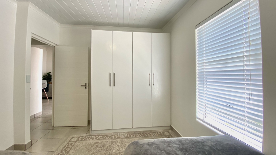 3 Bedroom Property for Sale in Dwarskersbos Western Cape